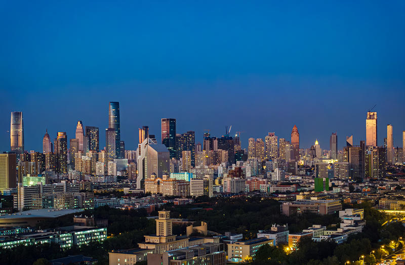 航拍   夜瞰津城