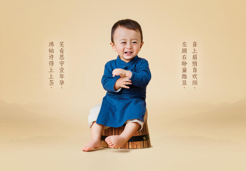 一周岁baby的水墨中国风韵味写真