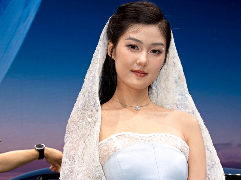 2023.8.25,成都26届国际车车展模特照片(秦皇岛).