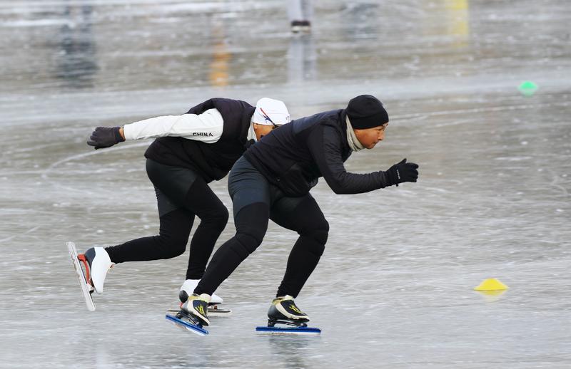 艰苦的训练，。、